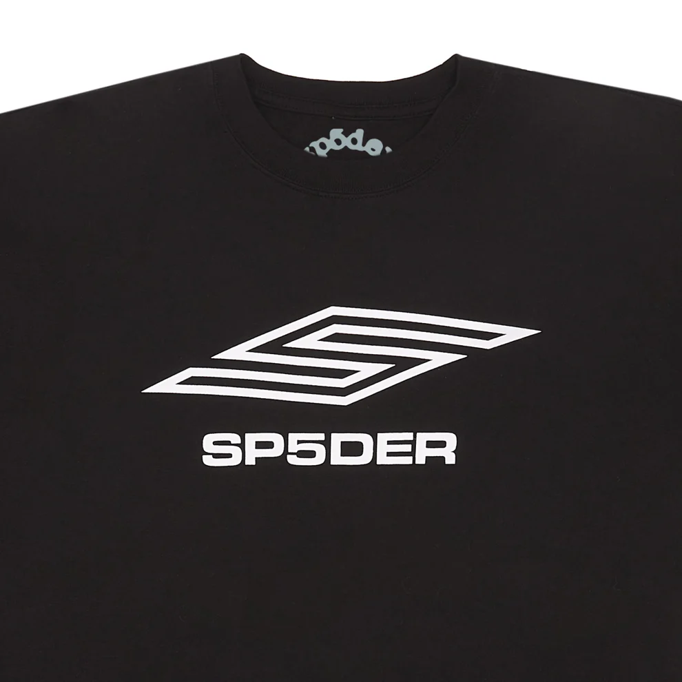 black sp5der shirt